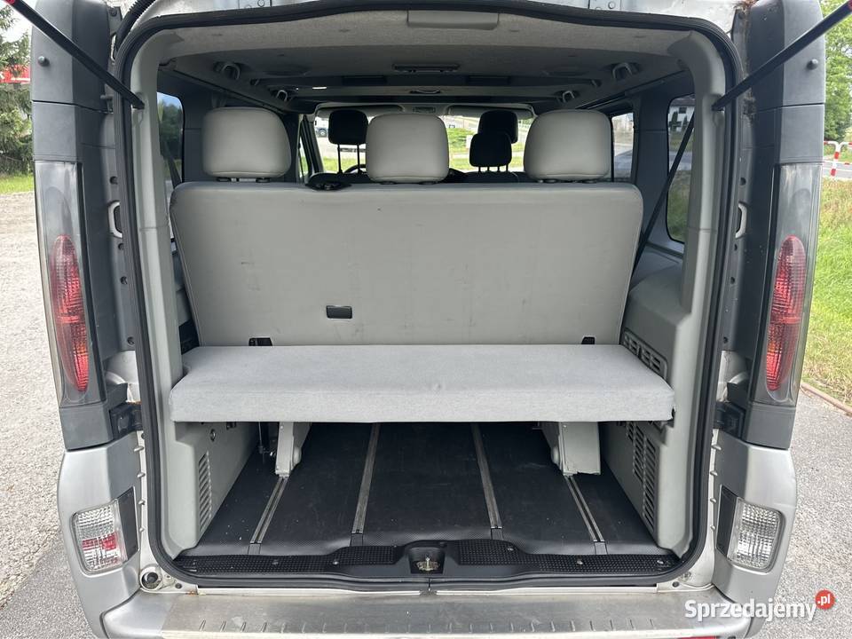 Opel Vivaro kampervan 7 osobowy 3 x klima wielkopolskie Masłowo