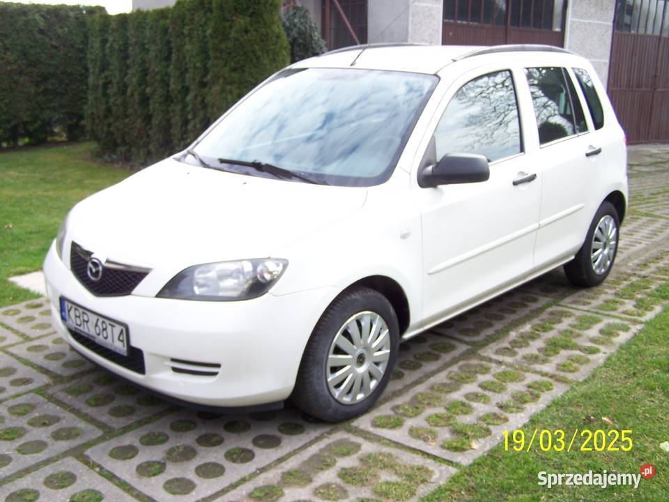 Mazda 2 12 68 klima okazja garażowany