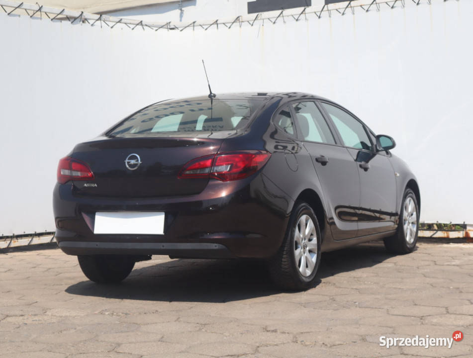 Opel Astra 16 16V 85KM Łódź sprzedam