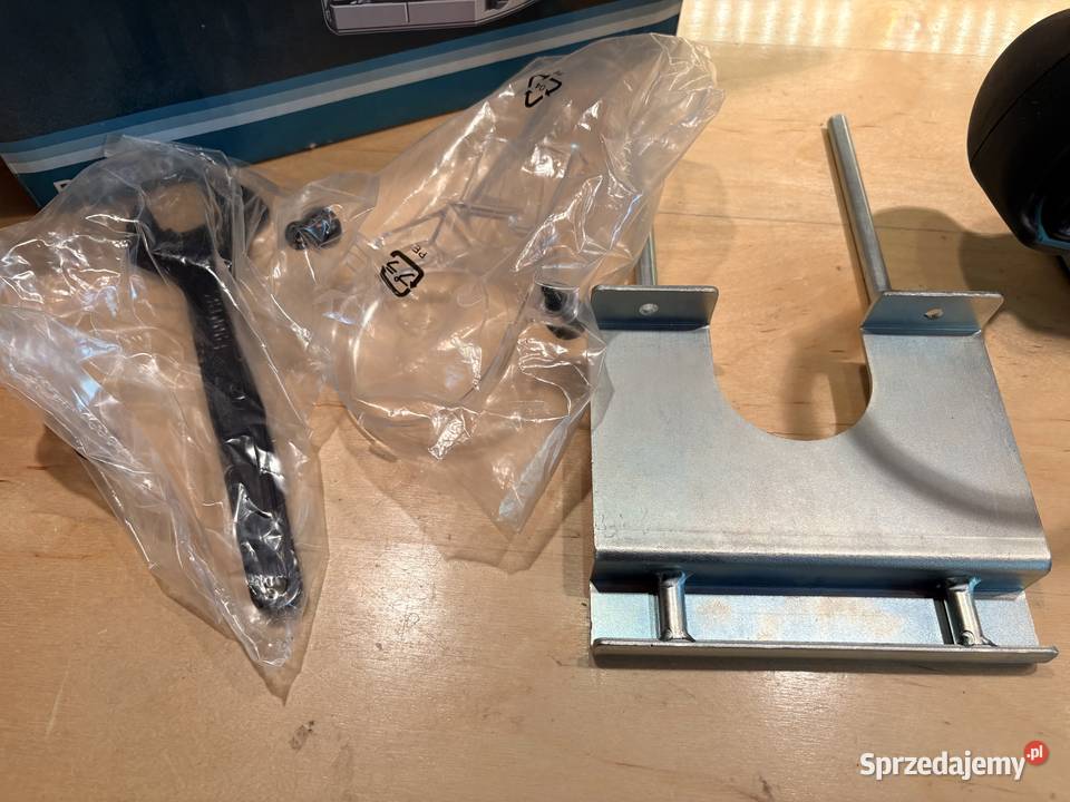 Frezarka Makita RP0900 zestaw Warszawa