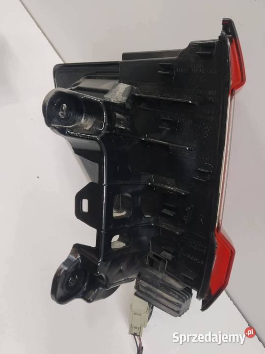 LAMPA TYŁ PRAWA EUROPA JL7B13404AJ Lincoln