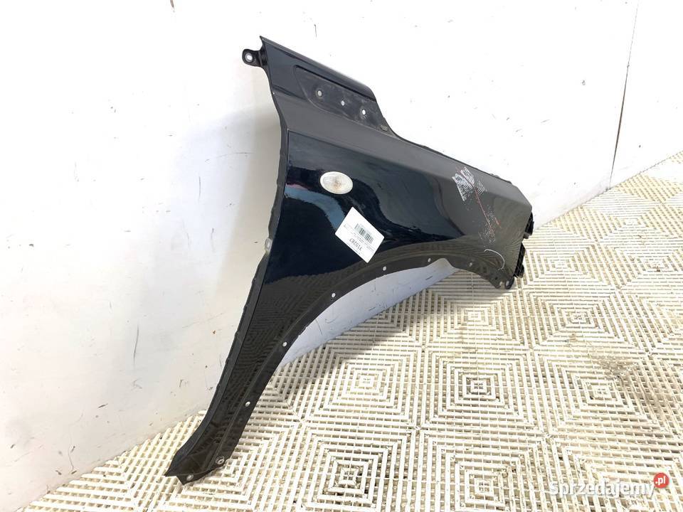 BŁOTNIK PRAWY PRZÓD SUZUKI VITARA Crossover