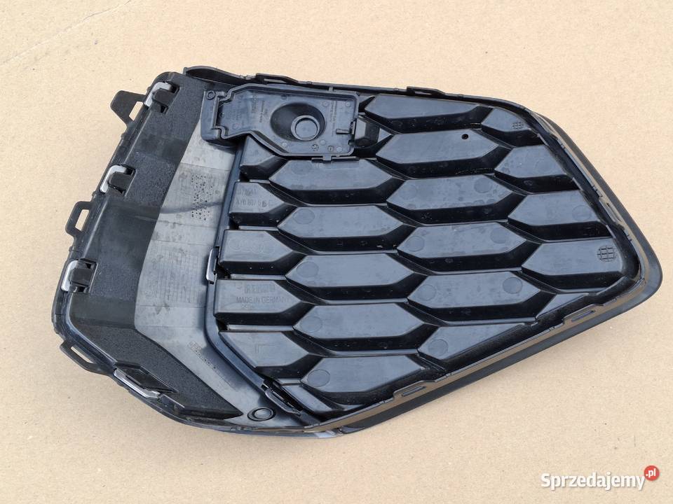 AUDI A3 8Y SLINE KRATKA ZDERZAKA LEWA ATRAPA Kargowa