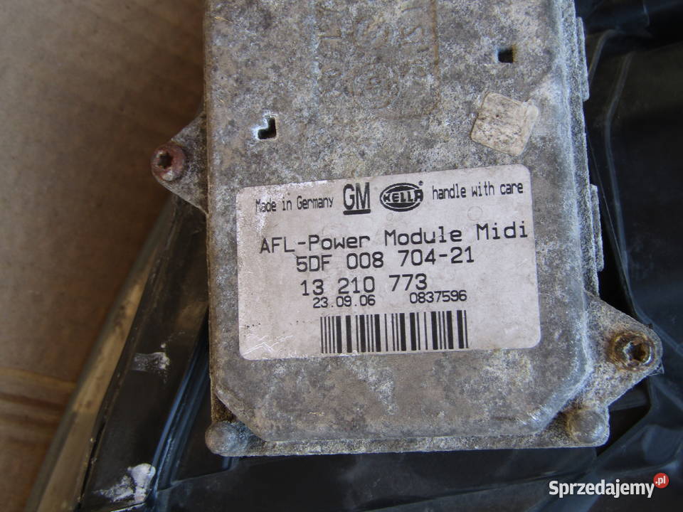 LAMPA PRZEDNIA LEWA OPEL ASTRA H KSENON lewe łódzkie