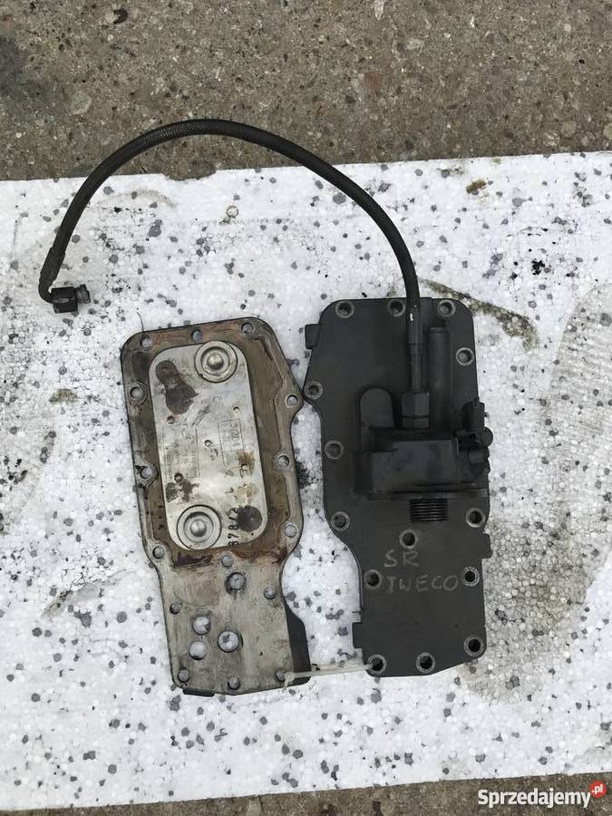 Chłodnica filtra oleju Holland LB 110 LB 115 Części pomorskie Kosakowo