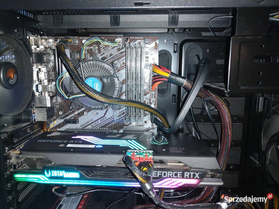 Komputer stacjonarny z RTX 3080 16GB RAM RGB Izdebnik