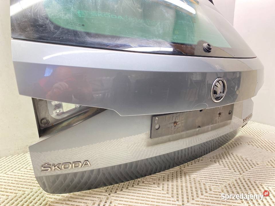 KLAPA TYŁ SKODA SUPERB III Kombi TYLNA BAGAŻNIKA