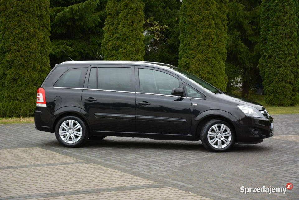 Opel Zafira 16115 Lift Xenon 2xParktronic światła przeciwmgielne Ostrów Mazowiecka sprzedam
