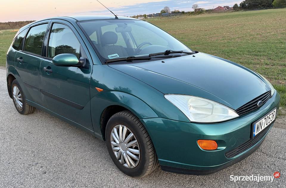 FORD Focus 16 Benzyna Salon Bezwypadek Serwis manualna mazowieckie