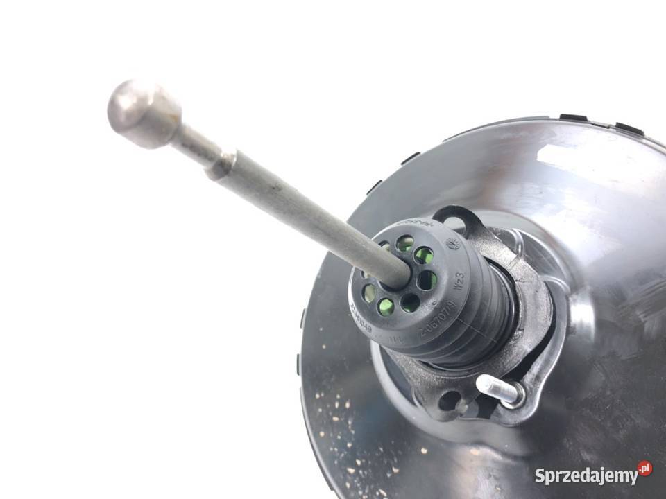 SERWO HAMULCOWE OPEL MERIVA B 39015953 Hatchback