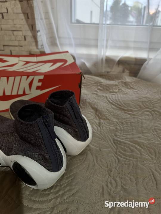 Buty Nike rozmiar 42 Nike Obuwie sportowe Kraków