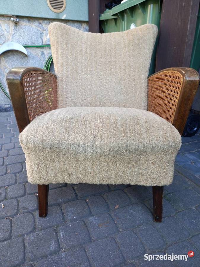 Stary fotel na sprężynach z rattanem vintage prl wielkopolskie Rawicz sprzedam