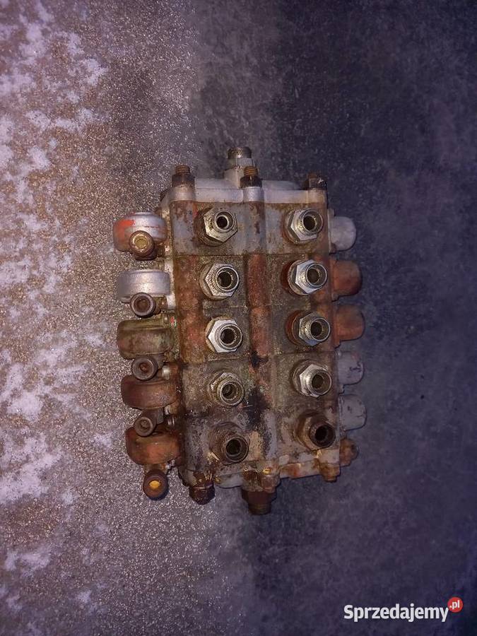 Sprzedam siewnik poznaniak srutownik rozdzielacz nieuszkodzony Szalowa