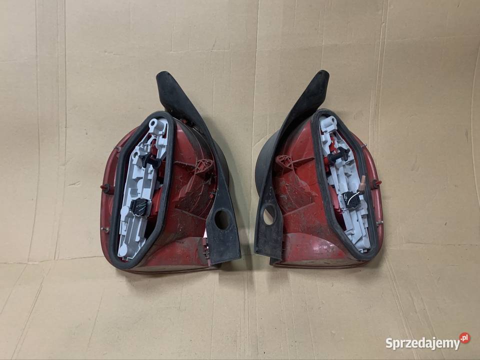 Lampa tył tylna lewa prawa renault modus Rok produkcji 2005 zachodniopomorskie Szczecin sprzedam