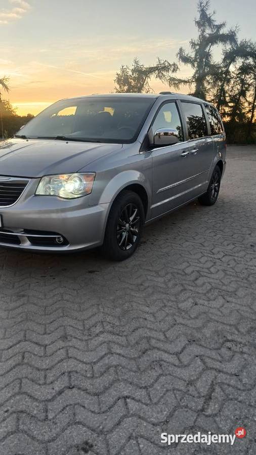 Chrysler town country Kutno