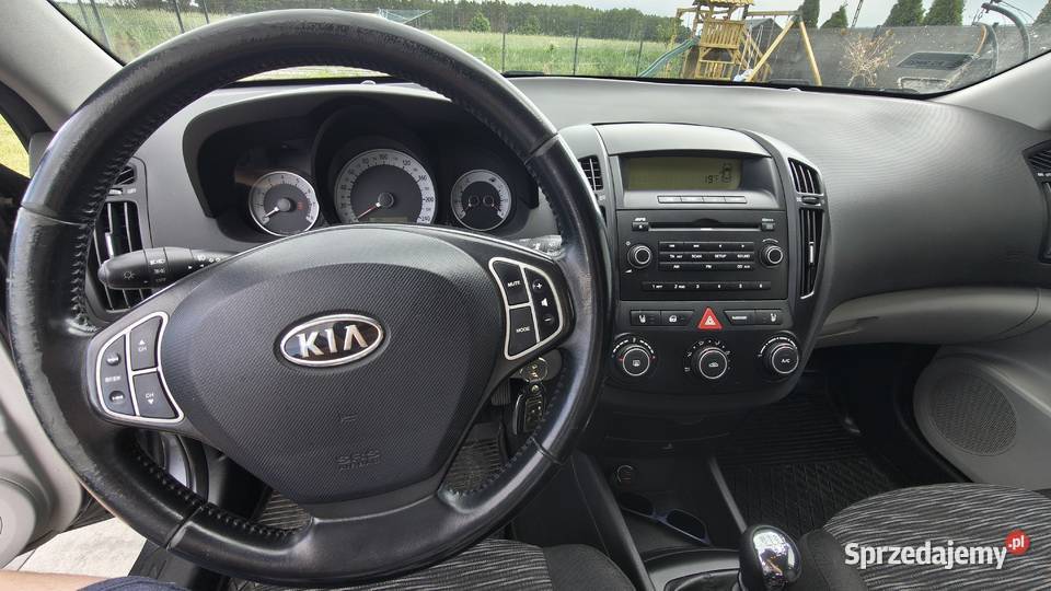 Sprzedam Kia ceed Rok produkcji 2009 Niedźwiady sprzedam
