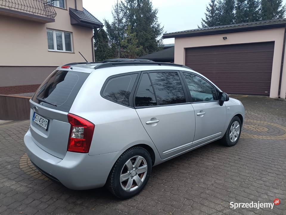 Kia Carens 20B 145 2009 1998cm3 mazowieckie Mokobody sprzedam