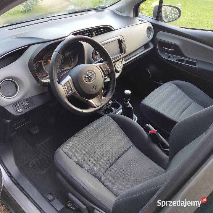 Toyota YARIS 13 benzyna 2016 Comfort manualna Yaris Siewierz