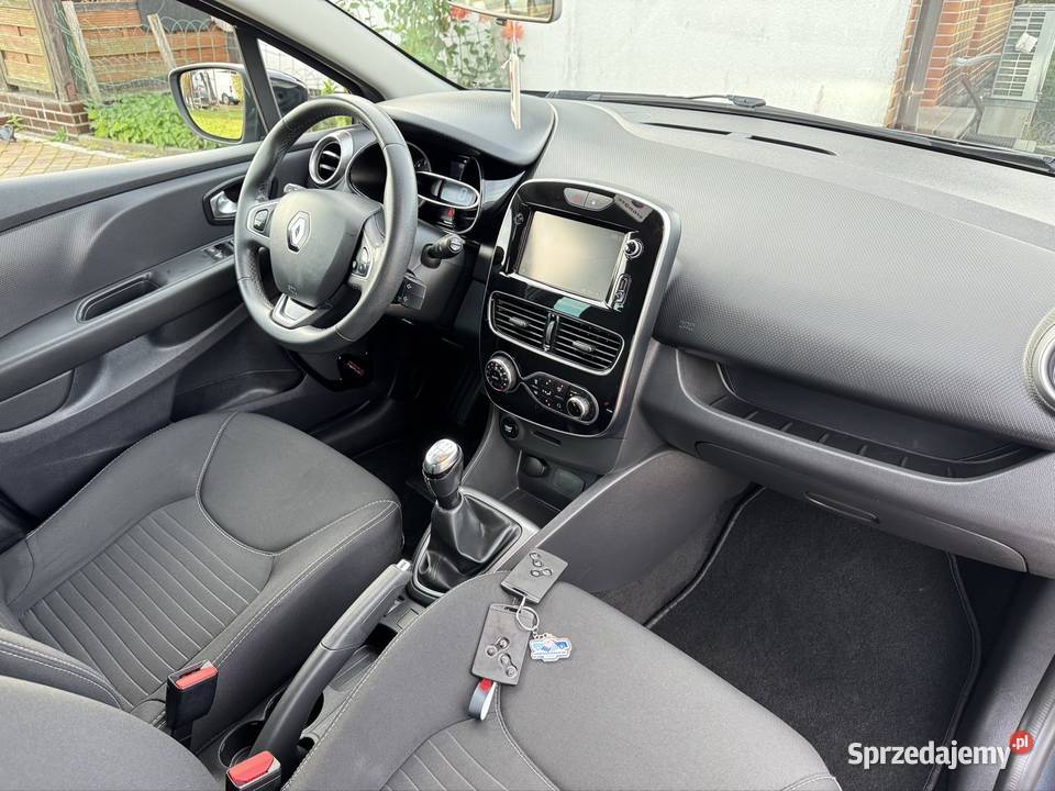 Renault Clio IV 2016 Limited 12 75 Bezwypadkowe 75KM Drezdenko