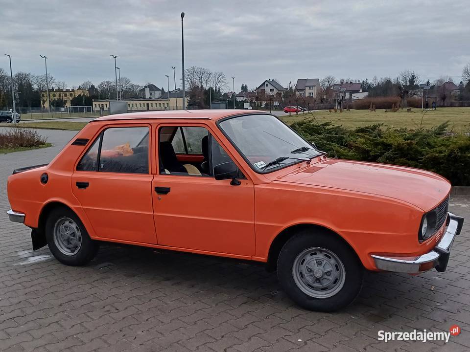 Skoda 105 s 1982r Škoda Dęblin
