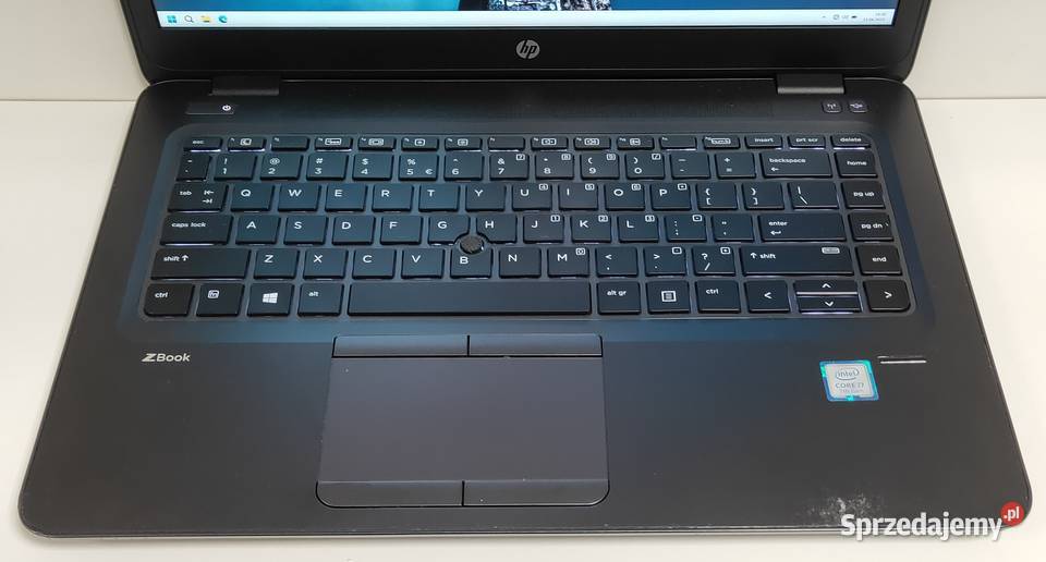 Laptop HP zBook 14u G4 Intel i77500u 8GBDDR4 AMD