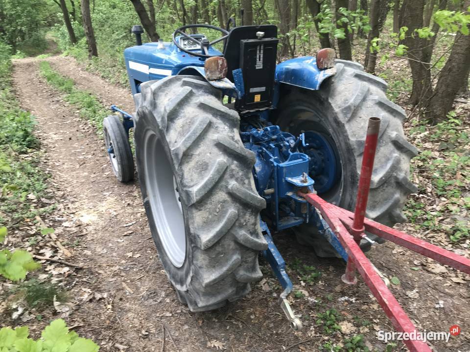 Ford 3000 Ciągnik Sadowniczy lubelskie Józefów nad Wisłą