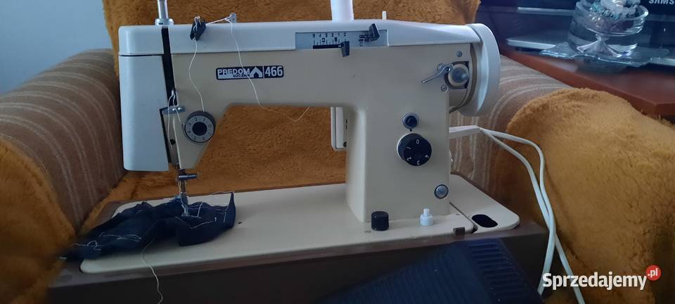 Metalowa maszyna do szycia marki PREDOM Łucznik lubelskie Lublin sprzedam