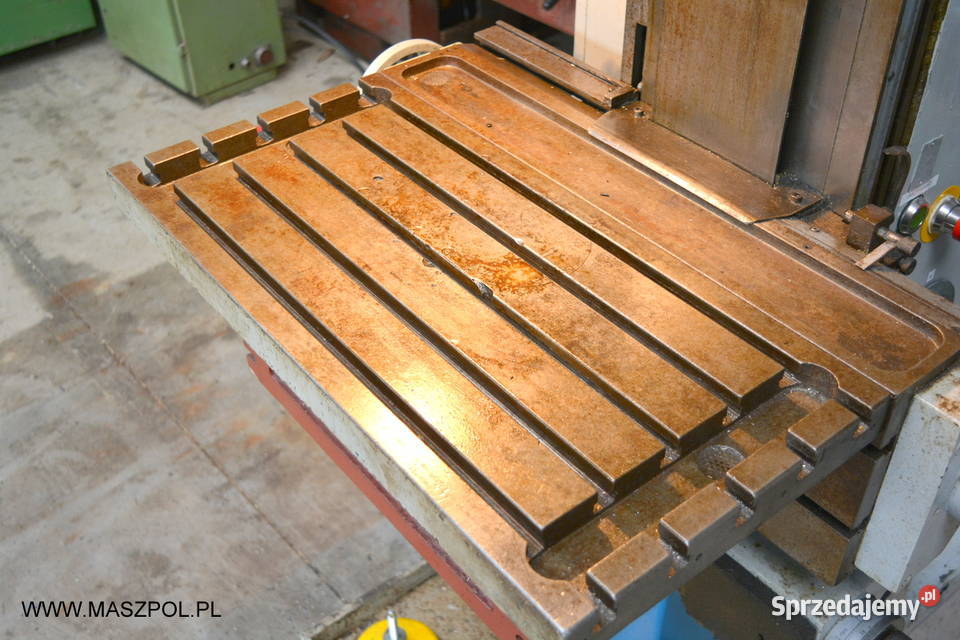 Frezarka narzędziowa uniwersalna FUS 22 ORADEA Głowno sprzedam