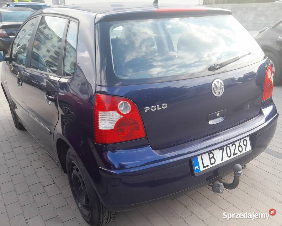 VW Polo 12 64 2004 benzyna niebieski 196460km