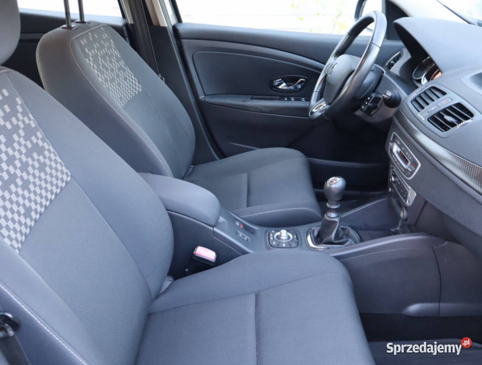 Renault Megane 12 TCe