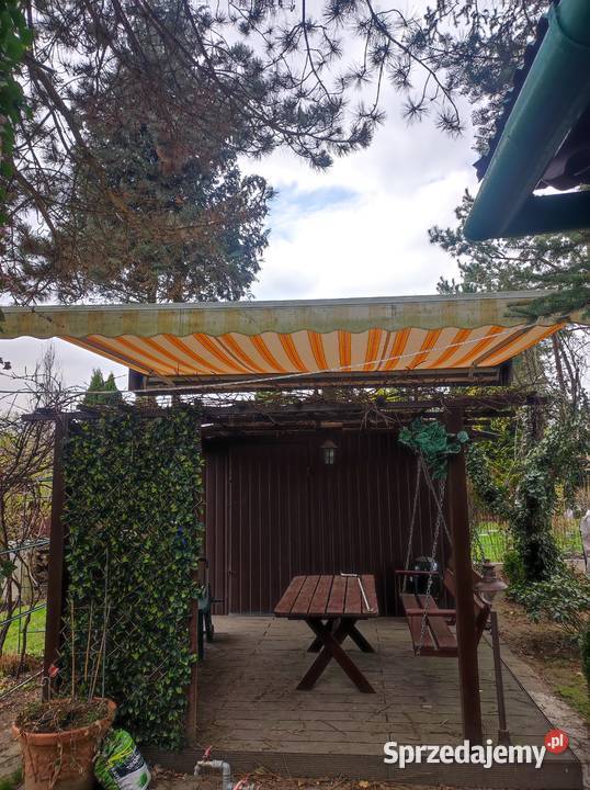 Markiza tarasowa przeciwsłoneczna 4000 x 3000