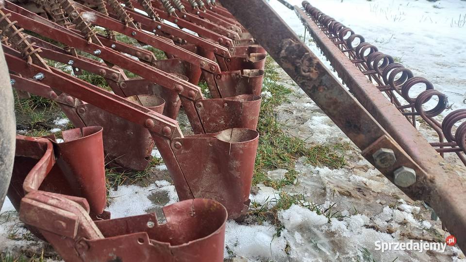 Siewnik Poznaniak na docisku ze znacznikami Kielce sprzedam