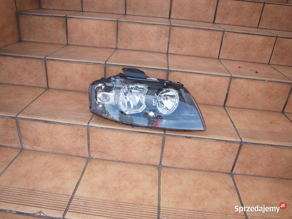 Audi A3 lampa prawa przód zwykła 2003 2008r Kalisz