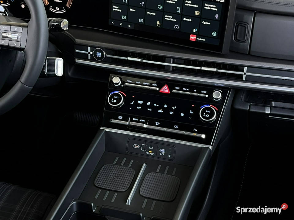 Hyundai Santa Fe 16 TGDI HEV 6AT 2WD 239 5os nieuszkodzony