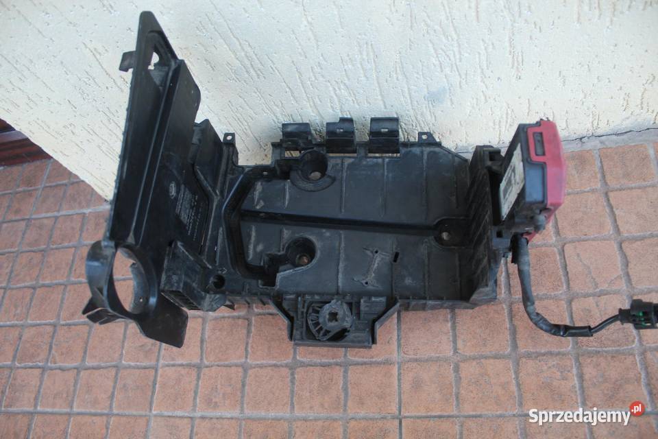 PODSTAWA OBUDOWA AKUMULATORA CITROEN C5 III X7 Akumulatory wielkopolskie sprzedam