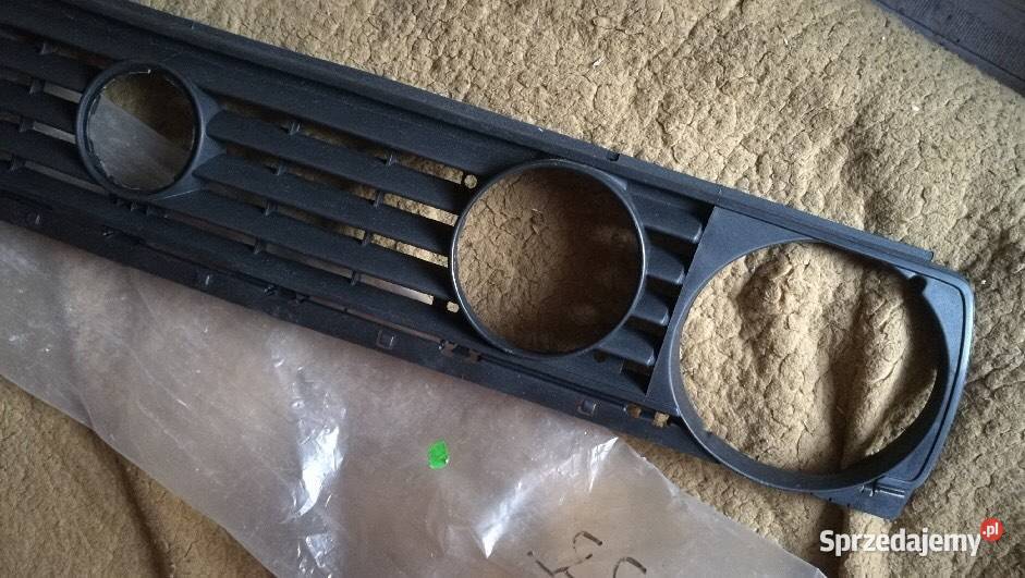 Atrapa Golf 2 II grill nowy kratka na 4 lampy Części samochodowe Myślibórz