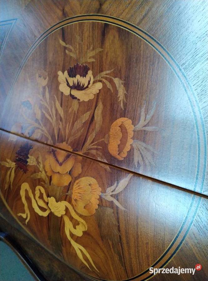 Piękna witryna biblioteka intarsje włoski barok Białystok