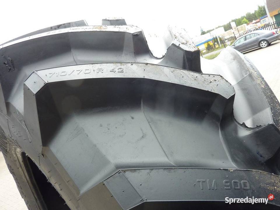 Opona używana rolnicza 71070R42 TRELLEBORG TM900 42cale Zaścianki