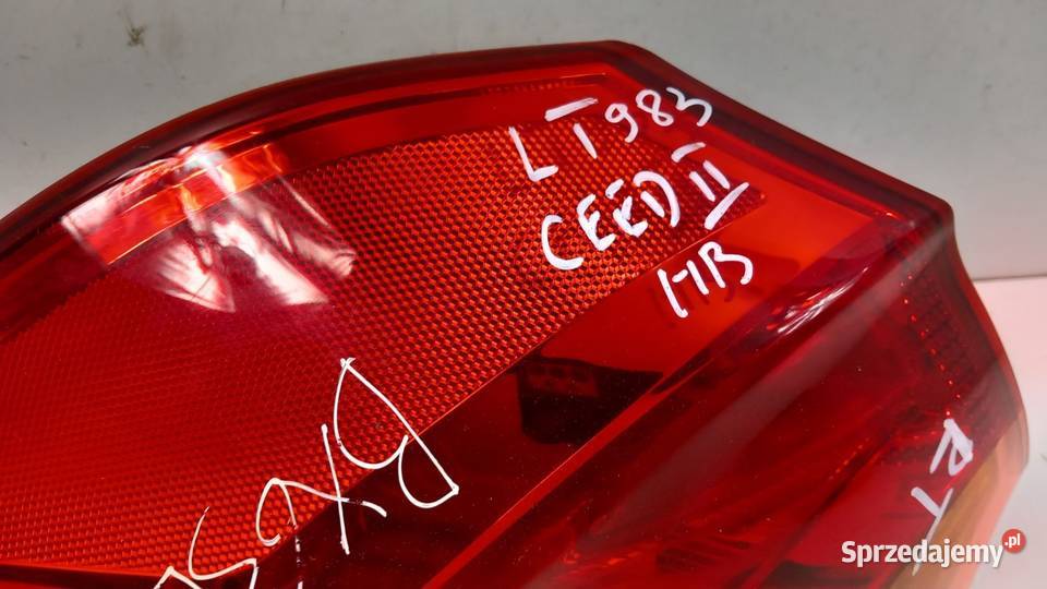 KIA CEED II HB LAMPA TYŁ LEWA osobowe Zbierkowo