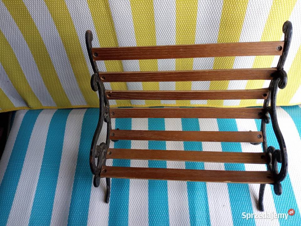 Ławkę sprzedam Borówno