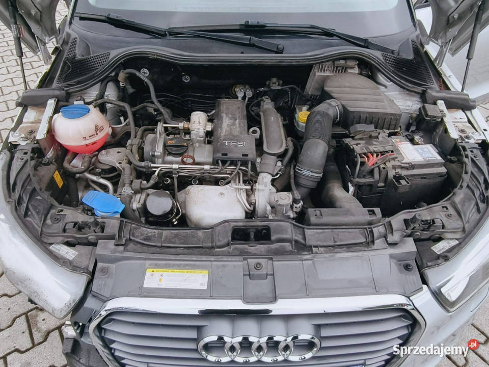 Audi A1 Sportback 12 tsi benzyna 86 nawigacja sprzedam