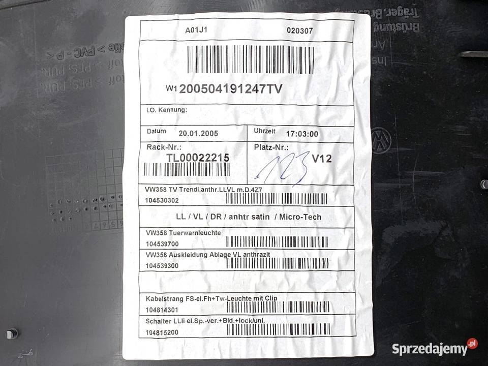 BOCZEK DRZWI LEWY PRZÓD VW TOURAN Minivan 0310 osobowe sprzedam