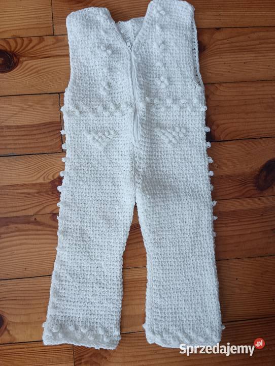 Kombinezon niemowlęcy