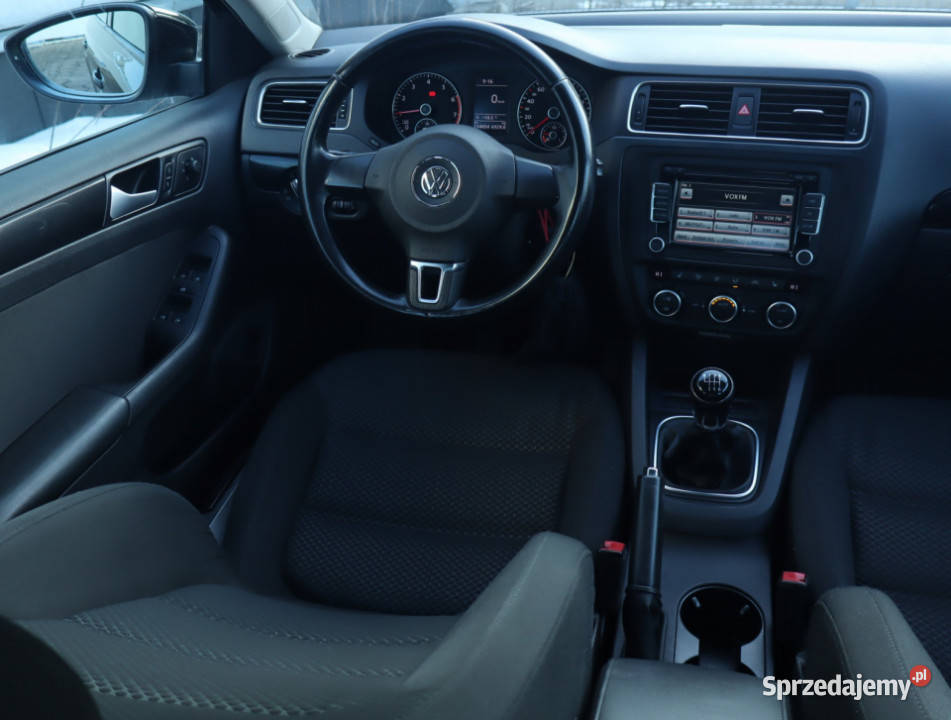 VW Jetta 12 TSI benzyna Jetta Łódź