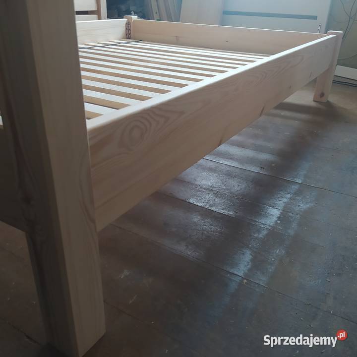 Nowe wytrzymałe łóżko sosnowe 140x200 na Nisko