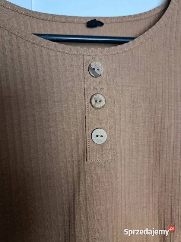 Stylowa koszulka w prążkowany sweterek Sinsay z brązowy/beżowy pomorskie Trąbki Wielkie