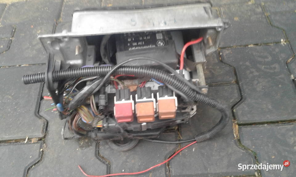 Bmw e32e34 komputer sterowniki Rok produkcji 1980 Łomża