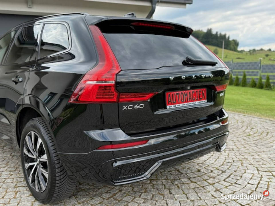 Volvo XC 60 R DESIGN AWD SZYBER DACH NOWE AUTO