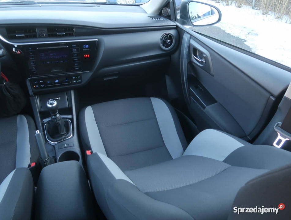 Toyota Auris 13 Dual VVTi Łódź