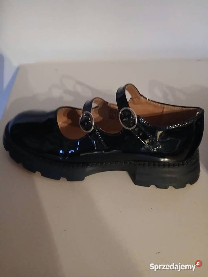 Lakierki czarne dziewczynki 35